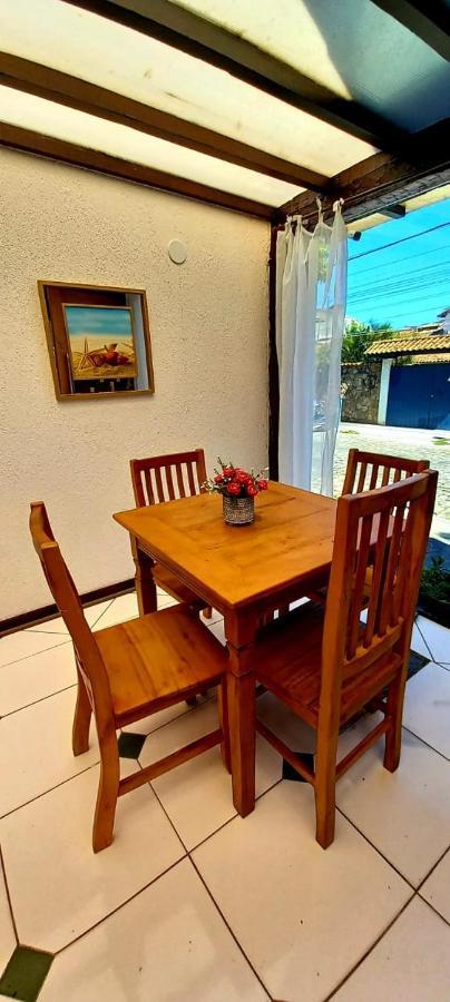 Bliss Hoteis Centro Búzios Eksteriør billede A dining room table with four chairs